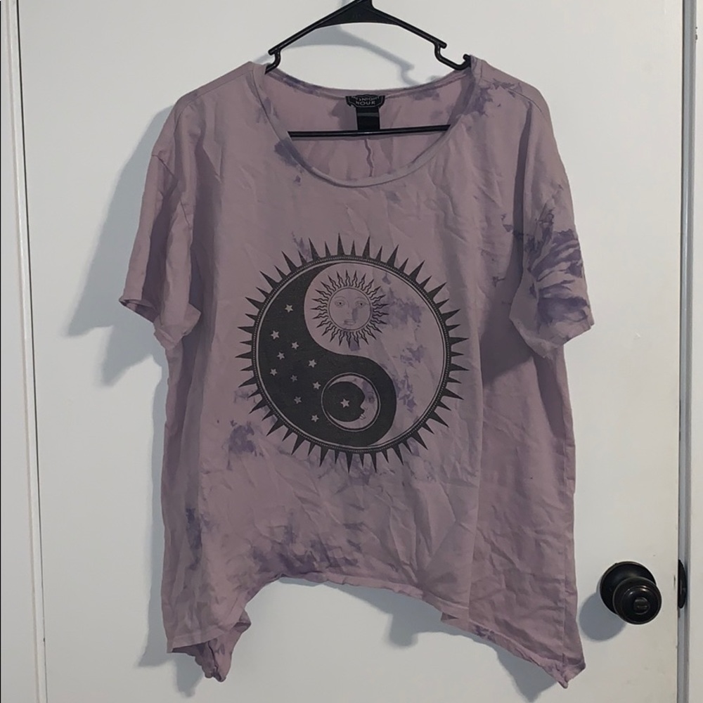 Hot Topic Purple Tie Dye Sun and Moon Shirt